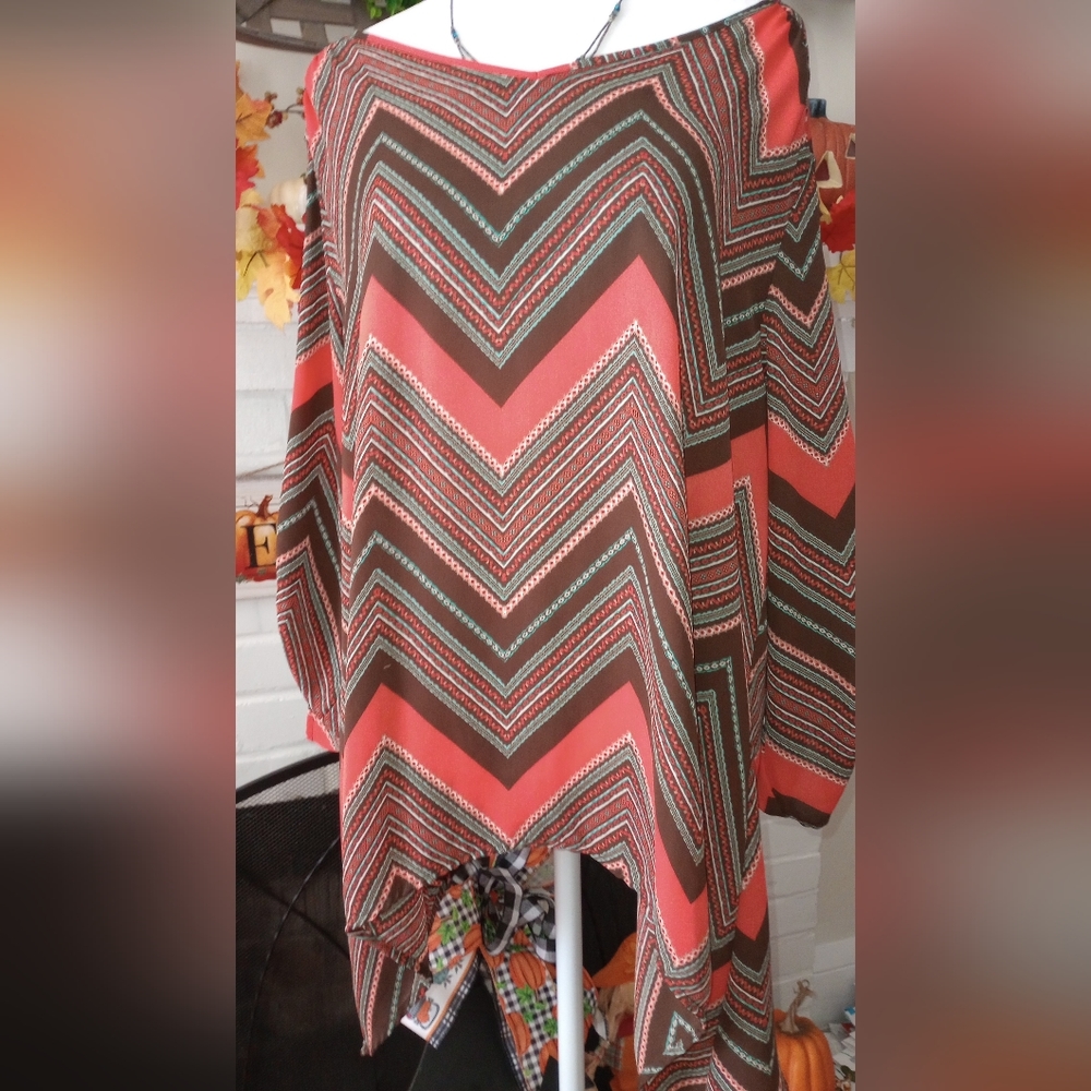 Zac And Rachel Women's Top